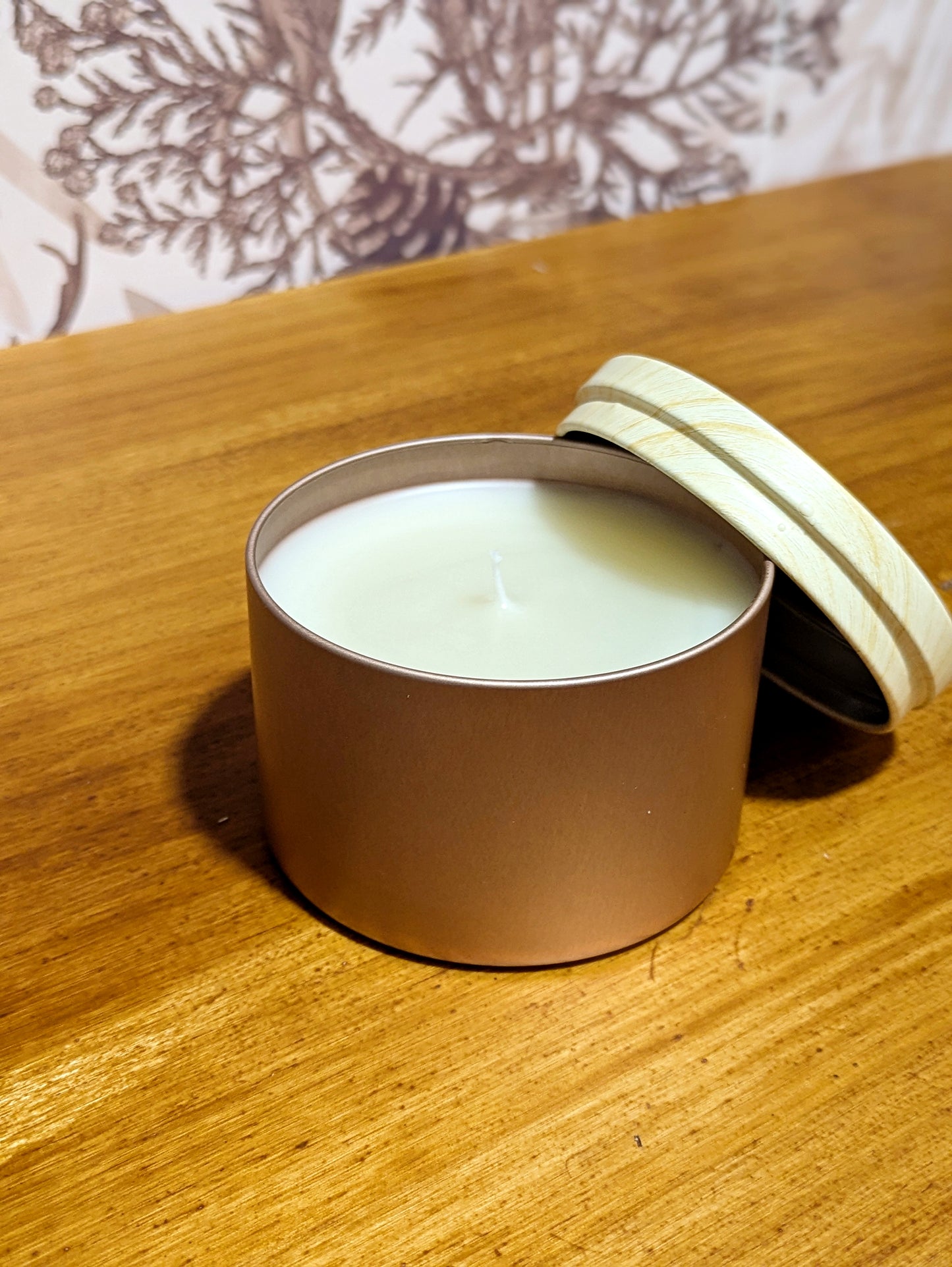 8 oz Beeswax+ Coconut Oil Tin Jar Candle- Dark Orchard